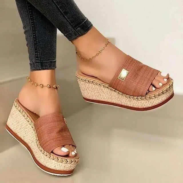 Sandalias cómodas con plataforma