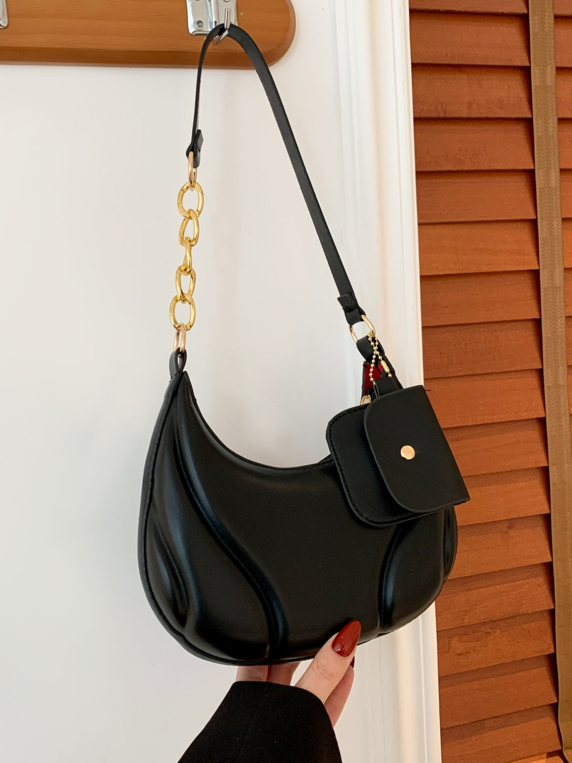 Vegan Leather Shoulder Bag with EarPods Bag