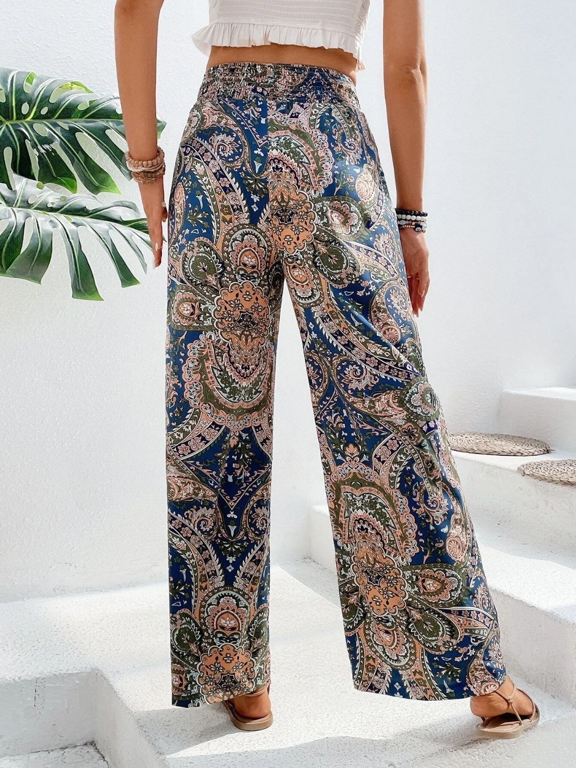 Pantalones anchos estampados