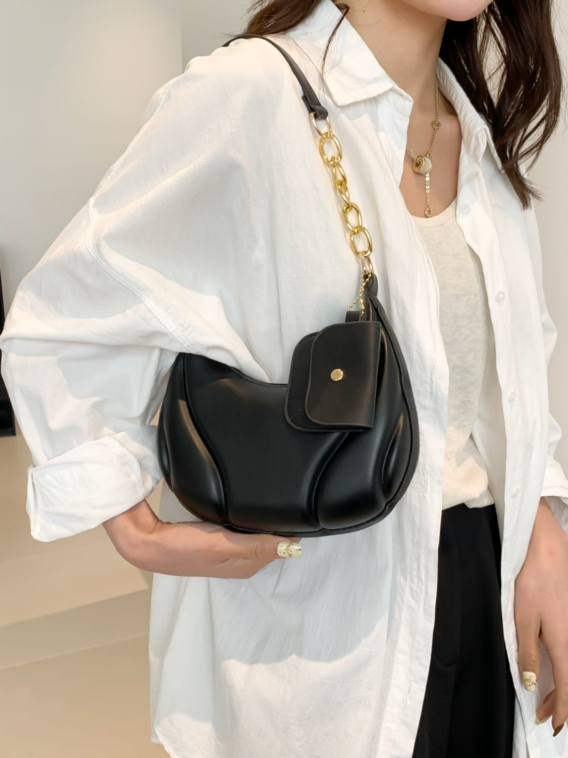 Vegan Leather Shoulder Bag with EarPods Bag