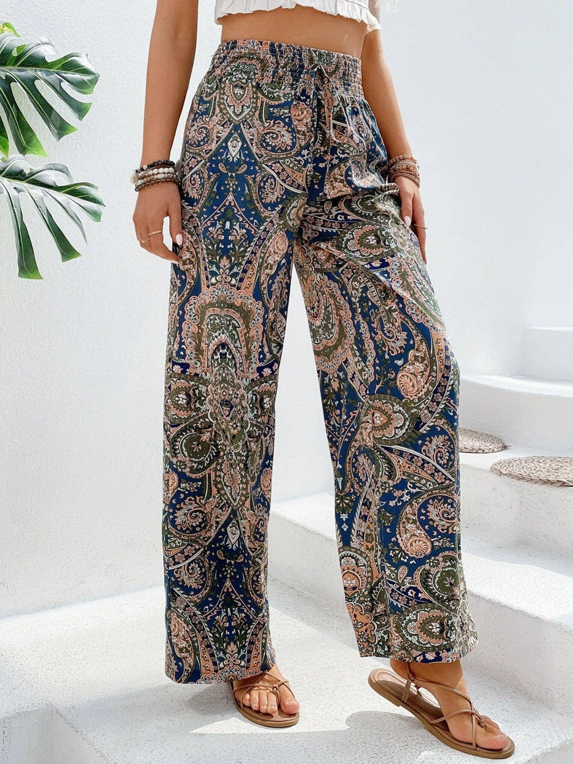 Pantalones anchos estampados