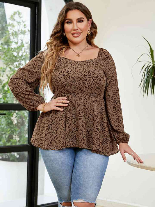 Blusa de manga larga con cuello cuadrado y leopardo de talla grande