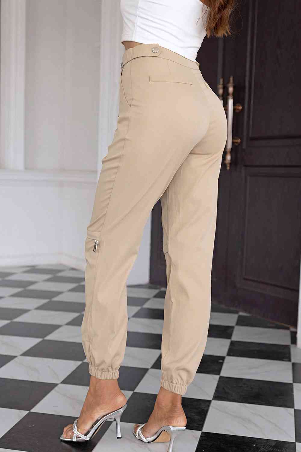 Pantalones de cintura alta con bolsillos